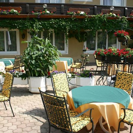 Landhotel Erhardt Bad Waltersdorf Bagian luar foto