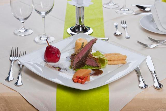 Landhotel Erhardt Bad Waltersdorf Bagian luar foto
