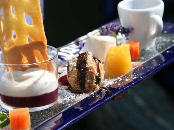 Landhotel Erhardt Bad Waltersdorf Bagian luar foto